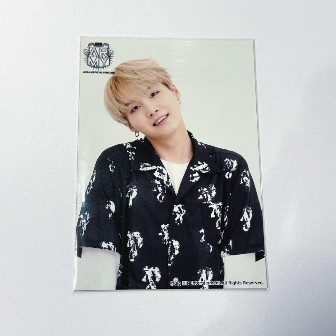 

[USED] BTS SUGA (Yoongi) Venue-exclusive FC renewal benefit