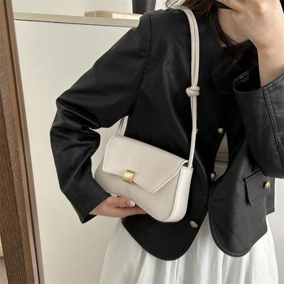Premium Bag Women's New Baguette Bag Retro Hand-held Underarm Bag Girl Shoulder Messenger Bag