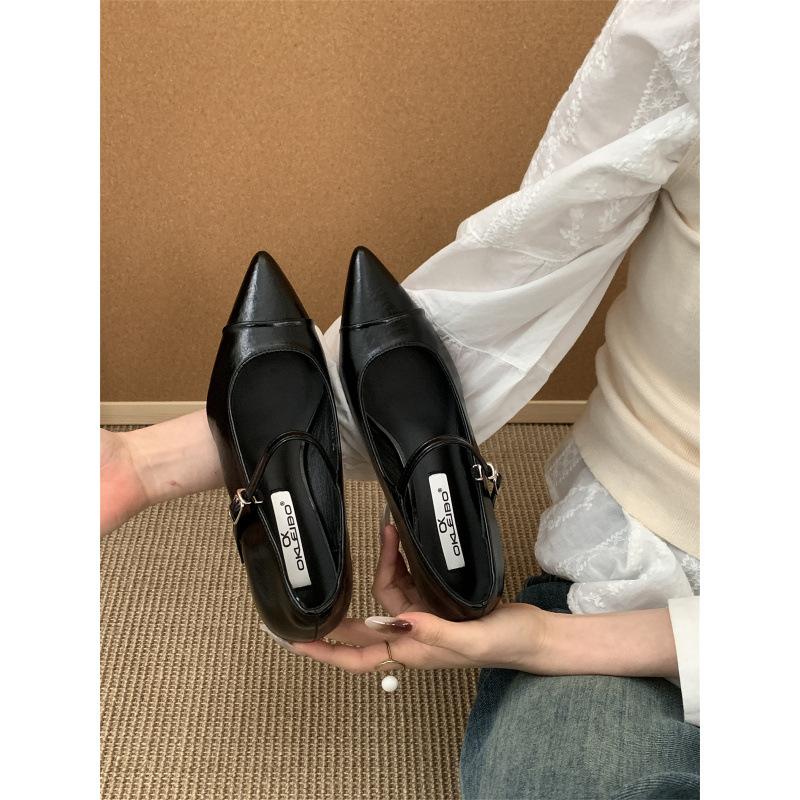 Pointed wedge heel shallow mouth one-word strap single shoes spring and summer 2025 new high-heeled patent leather Mary Jane women's shoes