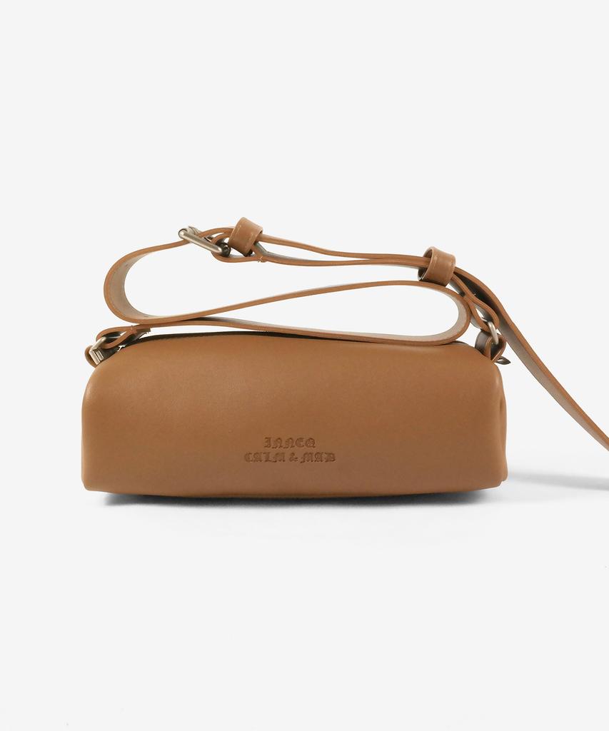 Inneq Chunky Buckle Air Bag Letter-Camel