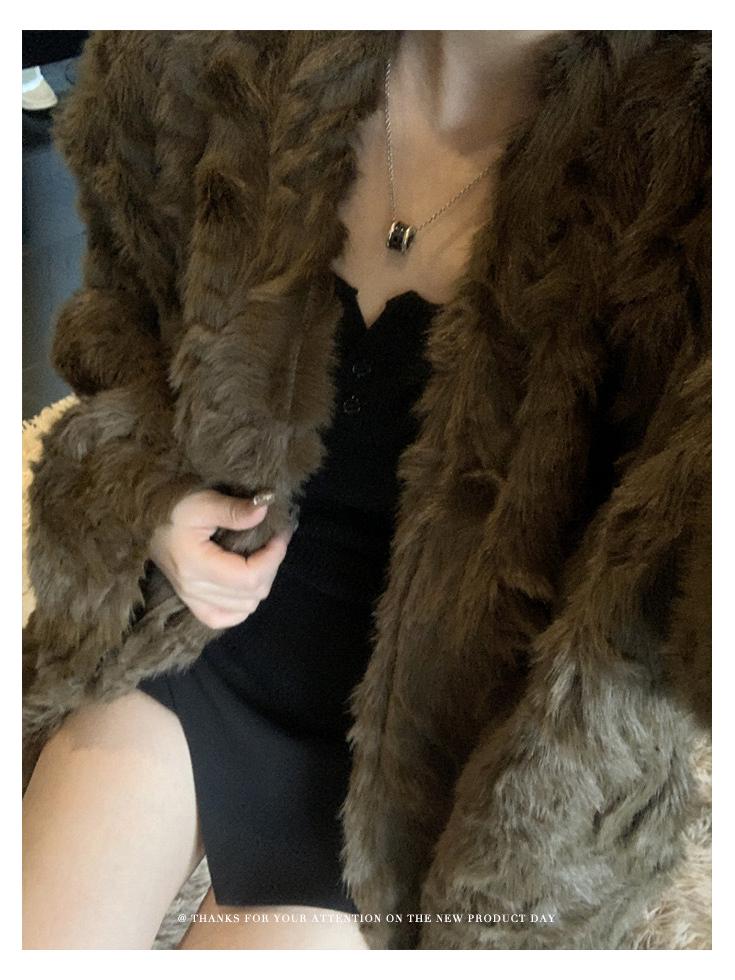 Lazy Style Women's Thick Batwing Sleeve Shearling Cape Coat