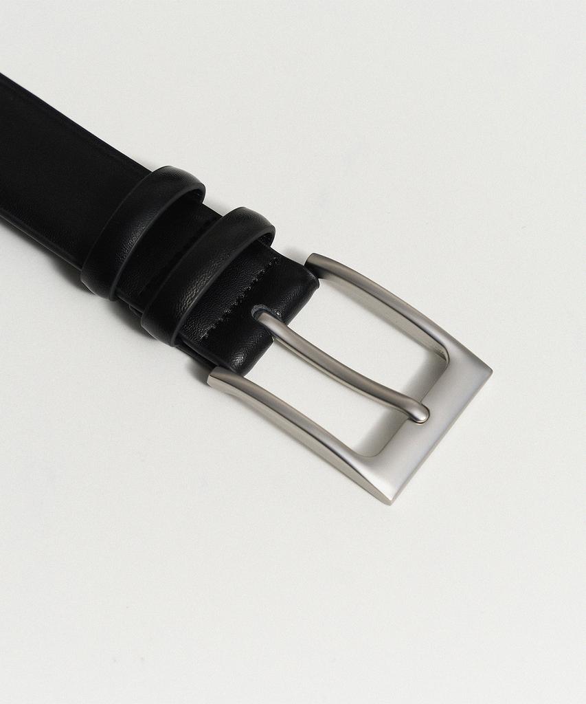 Hauseuobeupondeu Wide Cow Leather Square Belt_Black