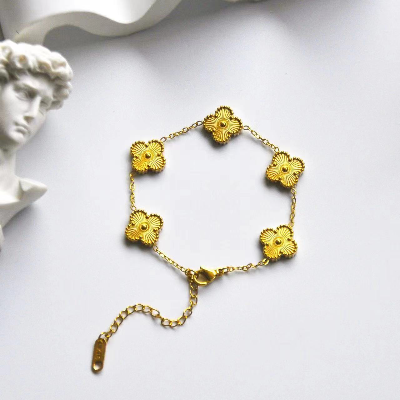 

13 мм Браслет Чотирилисник Жіночий Простий П ять Квітів Перламутр Щасливий Квітковий Браслет