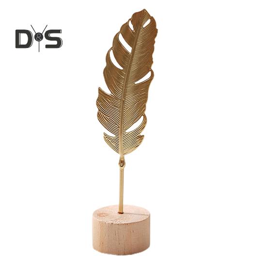 

Золотое украшение в виде листьев гинкго с деревянной основой, металлические перья, листья, снежинка, фигурка, статуя, скульптура, домашний офис, гостиная, настольный орнамент B