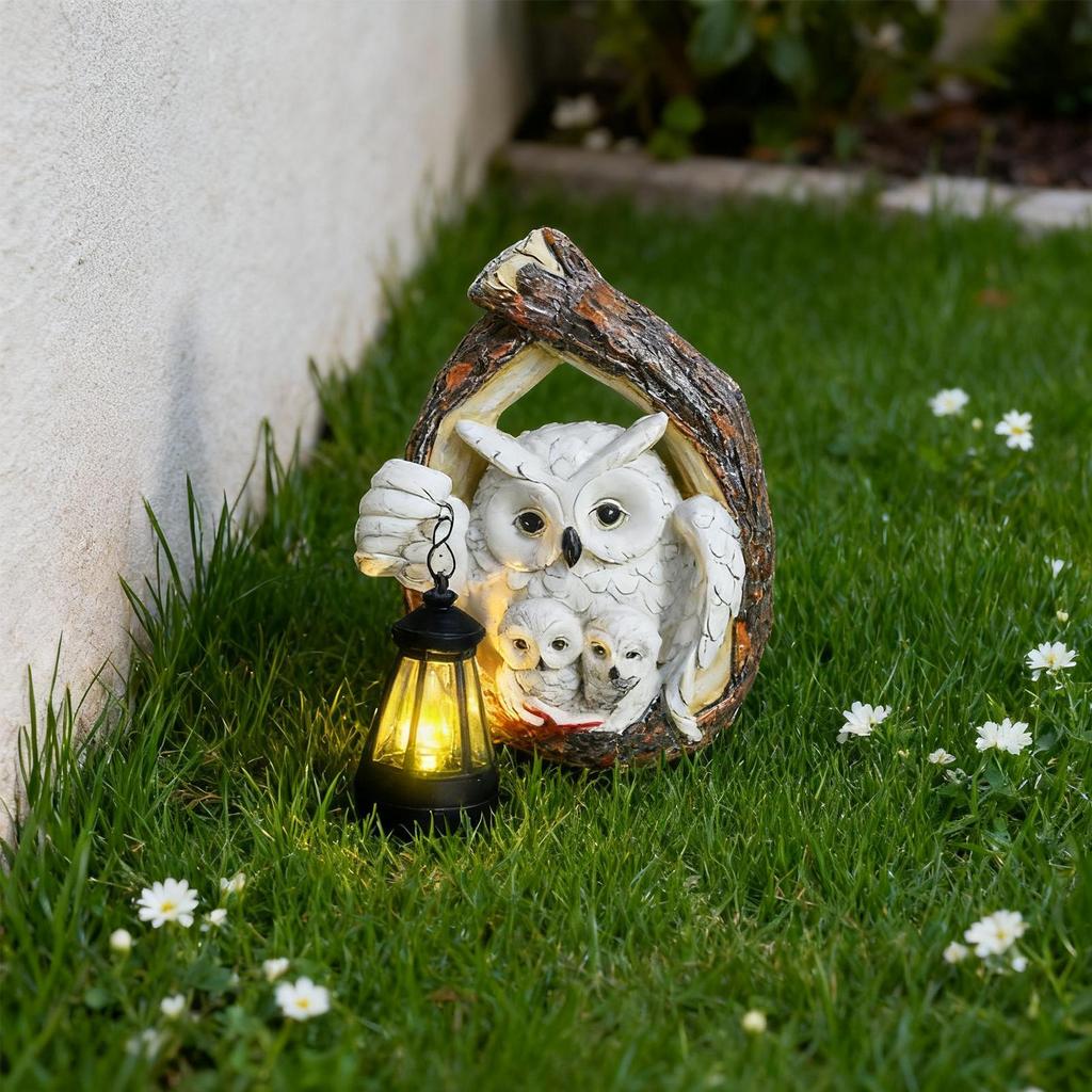 Outdoor Owl Solar Lights Resin Owl Decorative Figurine Ornament Wall Mounted Waterproof Yard LED Lights Garden Courtyard Decor