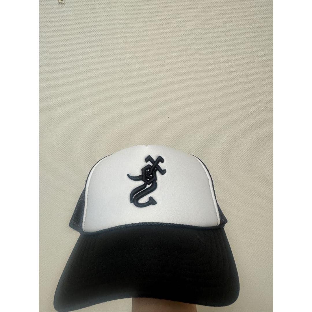 Used Trucker cap white/black