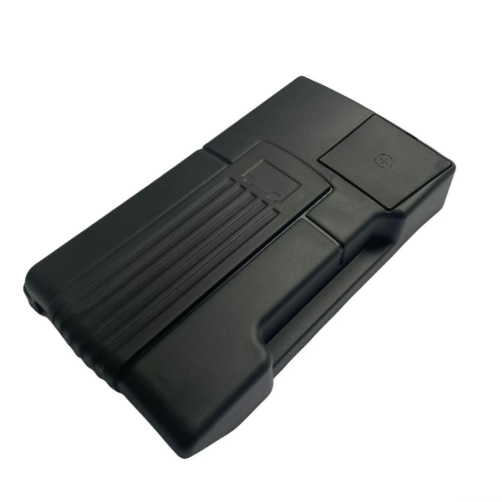 Suitable for Volkswagen Tiguan L Battery Cover Battery Negative Protection Cover Wear Resistant Waterproof Rust Proof Cover