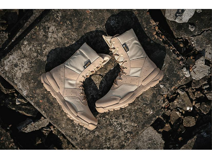 Men's Lightweight Breathable High-Top Desert Combat Boots for Outdoor Military Use