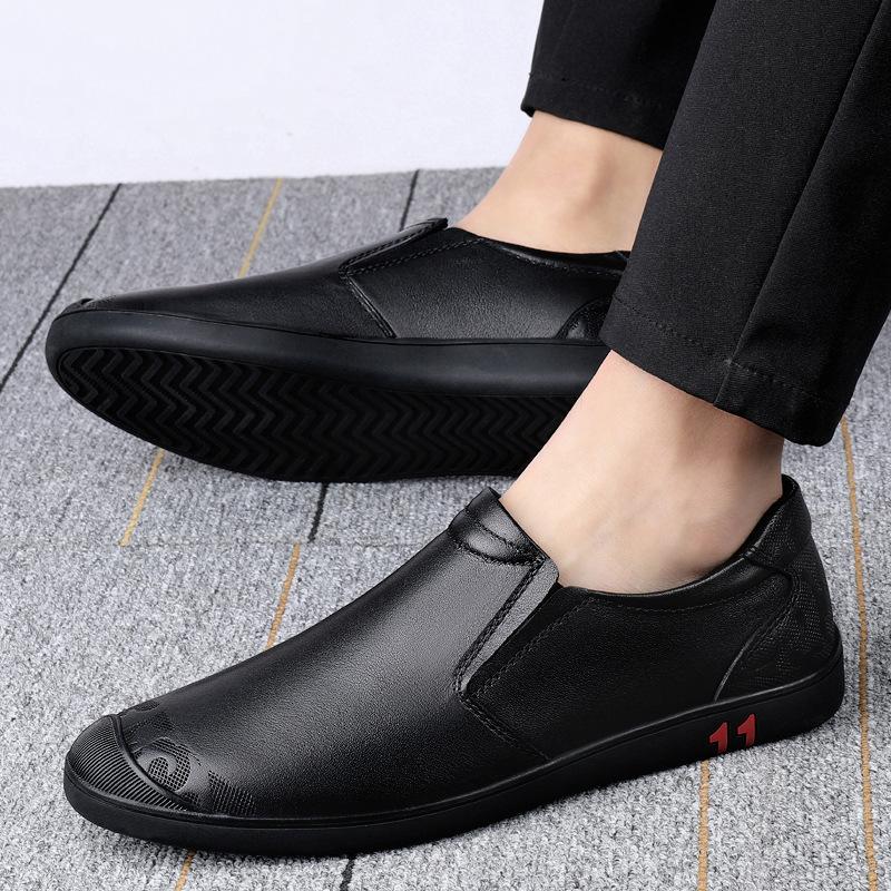 Men's Shoes Four Seasons Men's Casual Leather Shoes First Layer Cowhide Soft Sole One Pedal Lazy Doudou Casual Grandpa Shoes