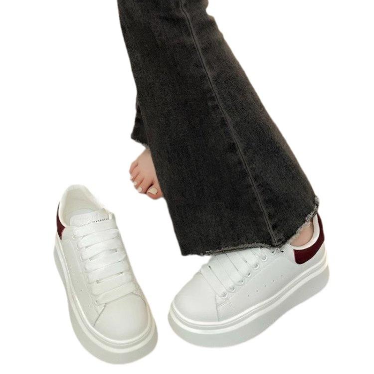 Little White Shoes Women's 2025 Summer Explosion Versatile Thick-soled Small Height-increasing Shoes Leather Surface Sports Casual Muffin Board Shoes