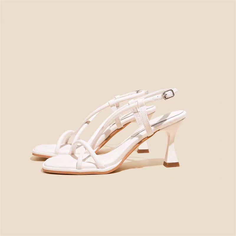 

Новые черные туфли на высоком каблуке женские стилет летние с юбкой ремешок с надписью сандалии женские 40