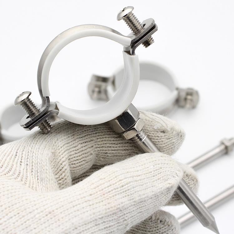 PVC/PPR Borular İçin 304 Paslanmaz Çelik Boru Kelepçesi ve Çivili Klips, Duvar Montajı, Boyutlar 50-110.