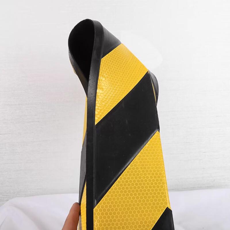 VMP Reflective Rubber Corner Protector