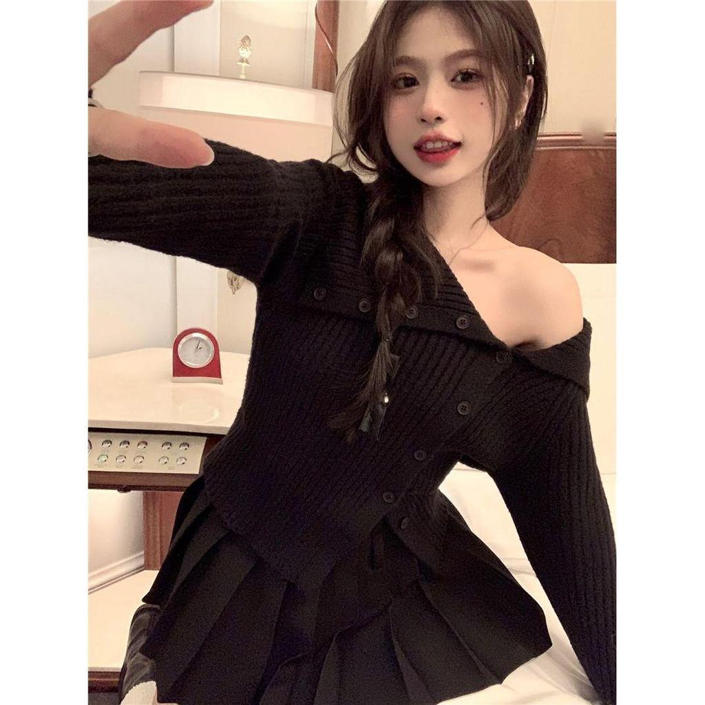 Korean Style Off-Shoulder Knit Cardigan - Women's Autumn/Winter Slim Fit Sweater with Turn-Down Collar