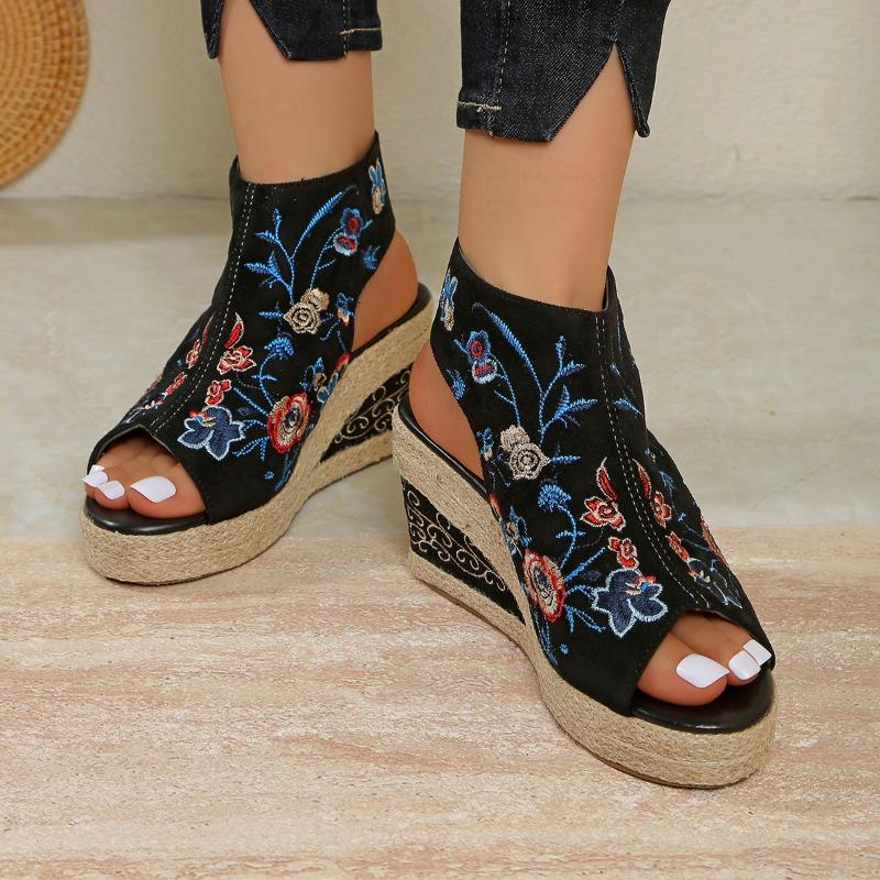 Fashion Ethnic Wedge Shoes Women's Retro New Round Toe Open Toe Platform Embroidered Flower High Heel Fish Mouth Sandals
