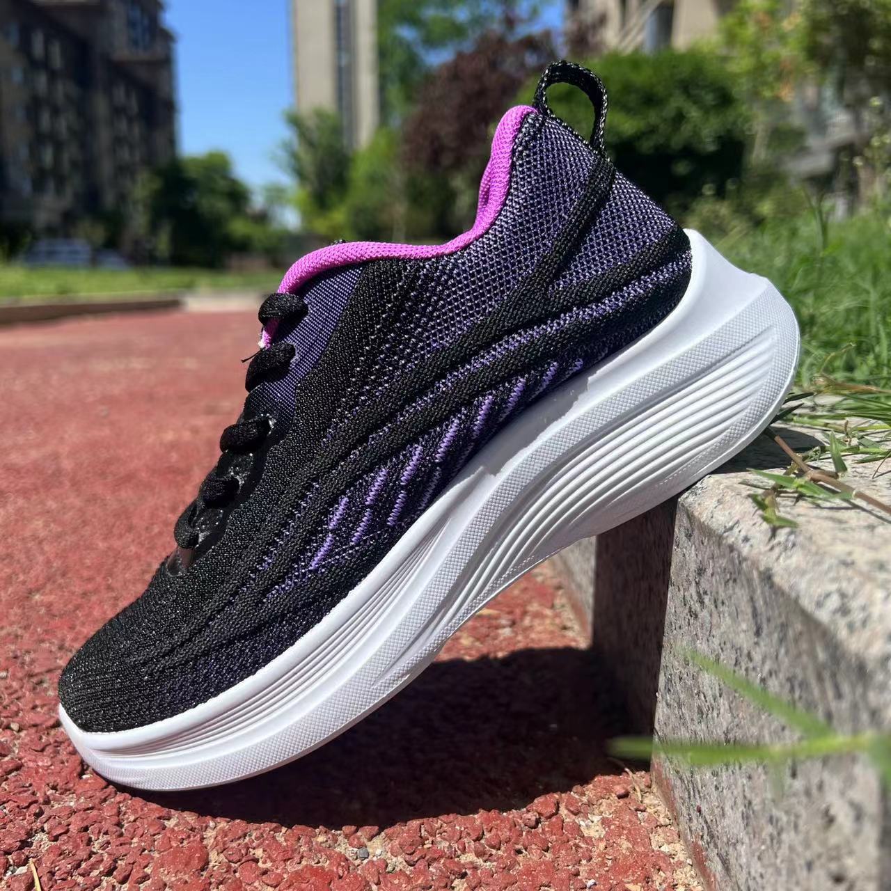 

Женская обувь весна и осень универсальная дышащая повседневная обувь корейская версия спортивная обувь женский тренд сетка мягкая подошва плетение муха спортивная 40