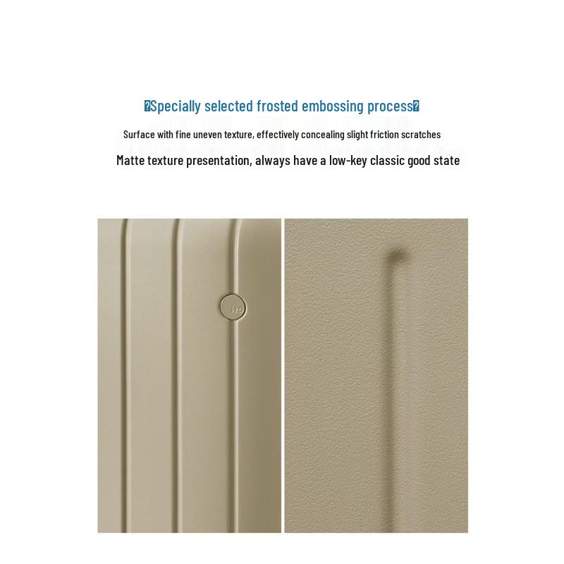 Ito NEAT Unisex Hardside Spinner Luggage