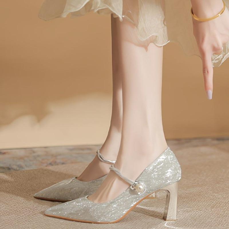 

Block Heel Single Shoes 2026 Fashion Pointed Toe Shallow Mouth Sparkling Pearl Strap Heels 40 срібний