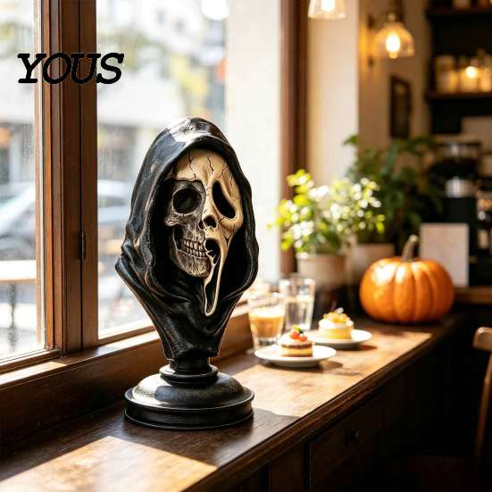 Skull Texture Bust Halloween Ghost Face Skeleton Statue, Spooky Resin Figurine, Horror Themed Bar Decor Collectible Tabletop Decoration
