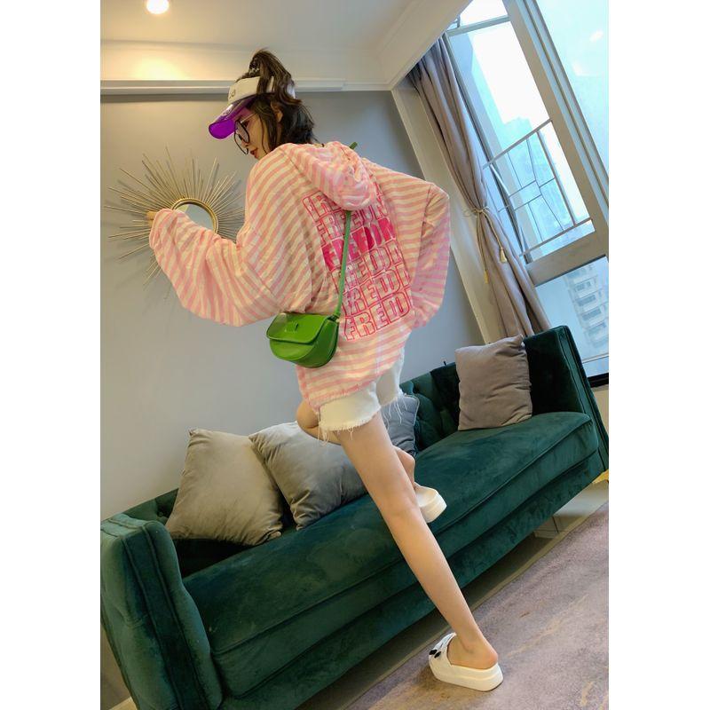 

Европейская футболка с принтом Свободная с длинным рукавом Солнцезащитное пальто Pink One size