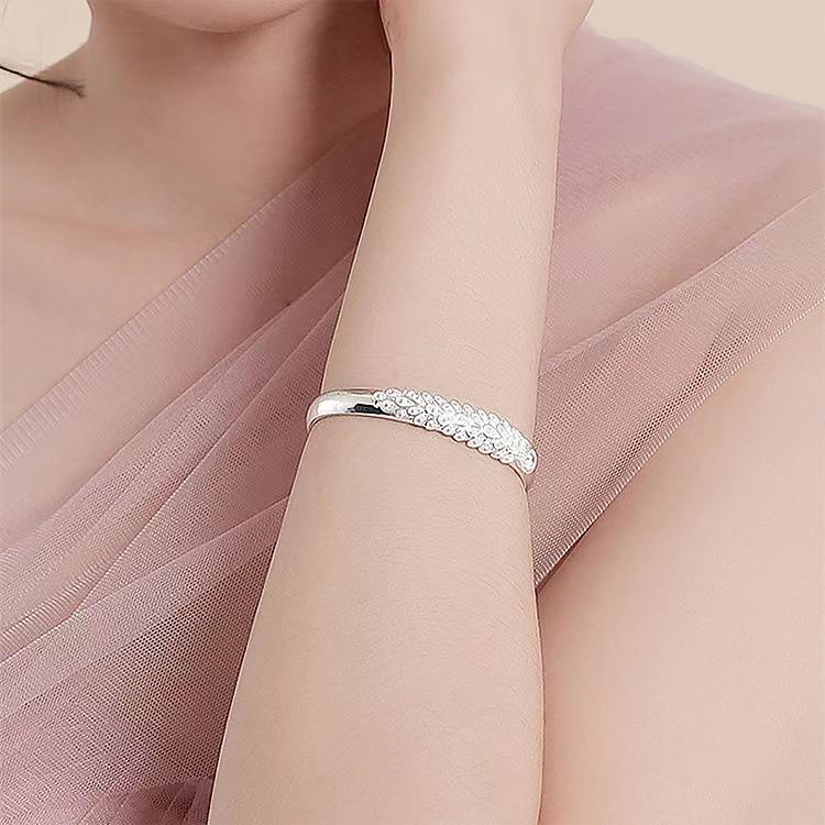 S999 Silver Plated Peacock Carved Open Bracelet Women's Chinese Style Hundred Pagoda Fashion Simple Noble Consort Bracelet