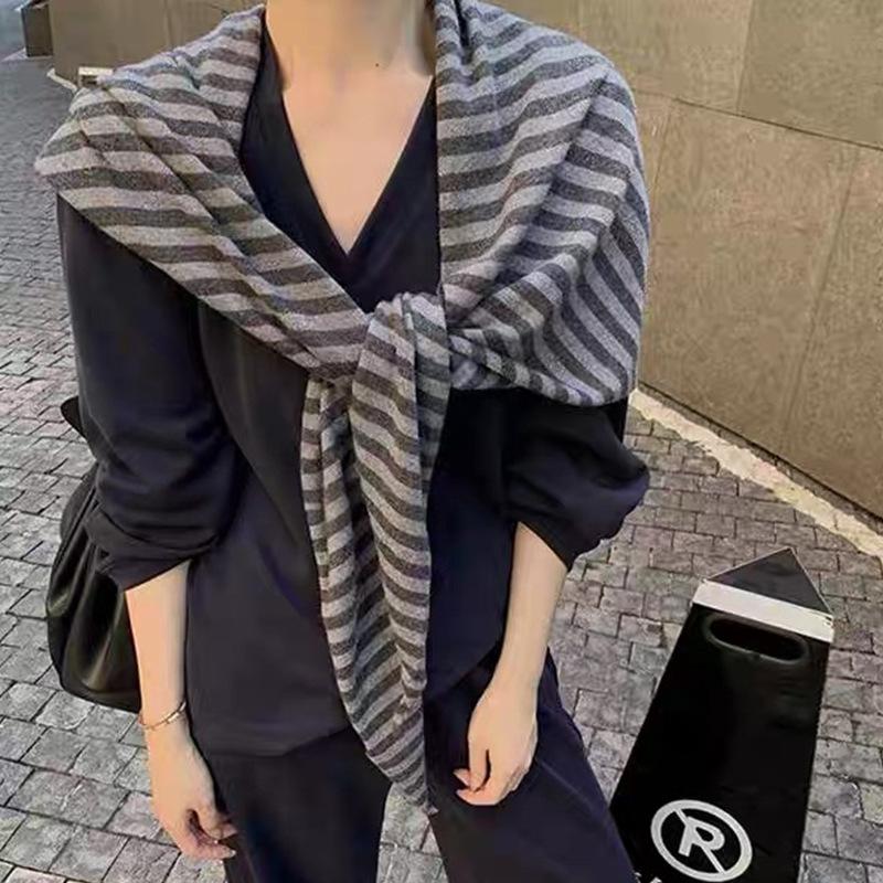 

Lazy striped shawl women s 2025 scarf Korean fashion temperament knitted triangular scarf small vest 190cm