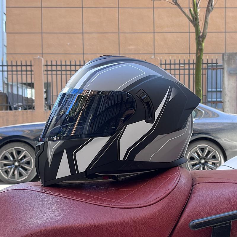 2025 Orz motorcycle helmet, men's and women's reversible helmet, motorcycle half full helmet, cool street bike all year round