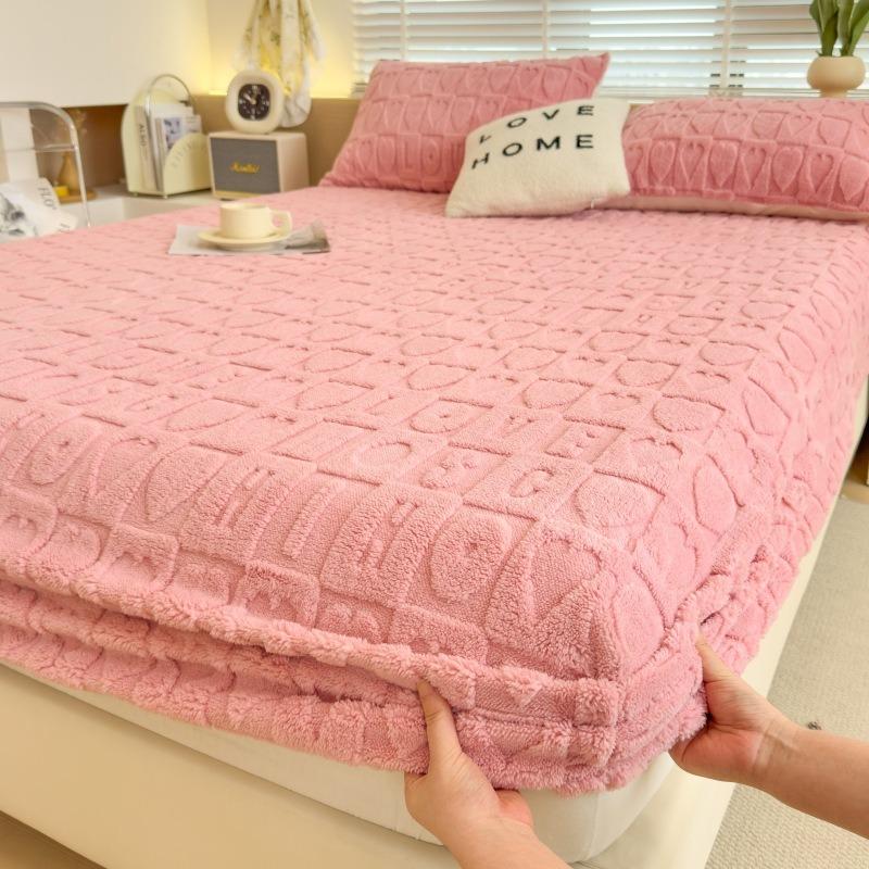 Plush Embossed Bedding with Mattress Protector, Simple Pattern Fitted Sheet, Single/Queen/King Mattress Cover Sábanas Para Cama