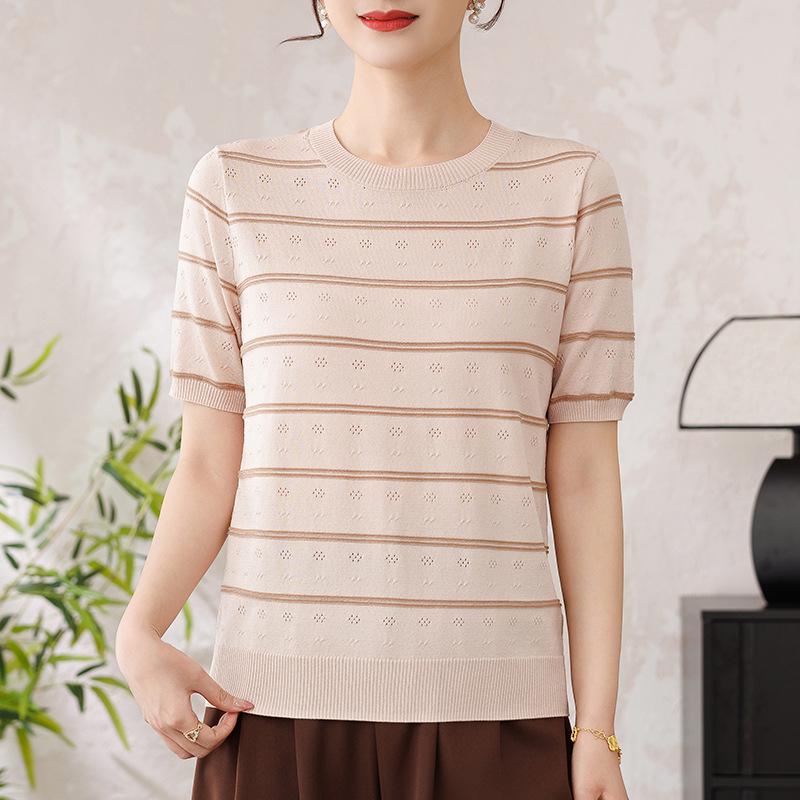 

Elegant Ice Silk Knitted Summer Top for Middle-Aged and Elderly Women 5XL (150-165 Jin) бежевий/абрикосовий