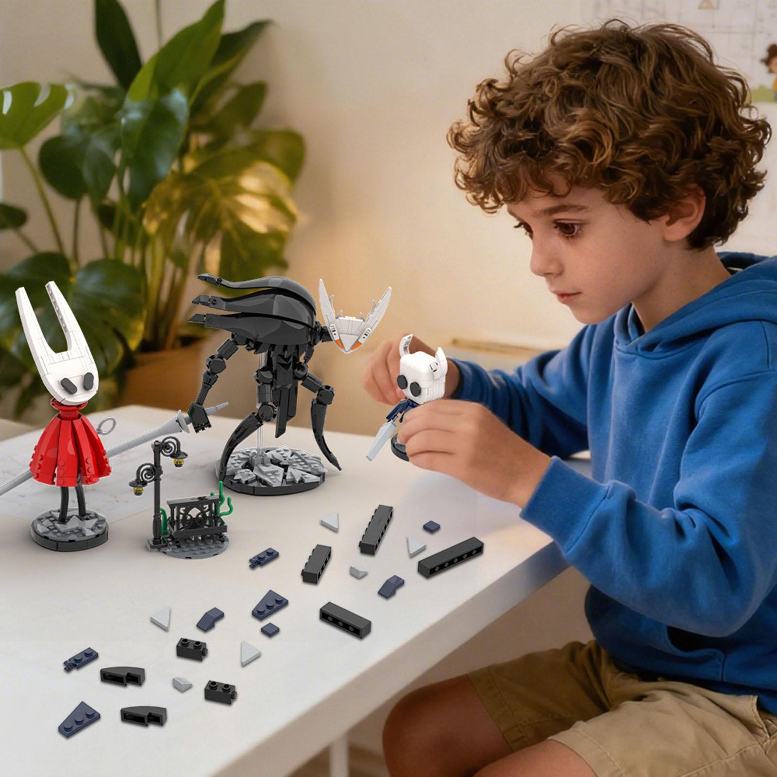 

Cartoon Character Plastic Building Block Toy Set - Multiple Creative Models With Scene Accessories, Perfect Gift For Kids Birthday & Imaginative Play One Size белый