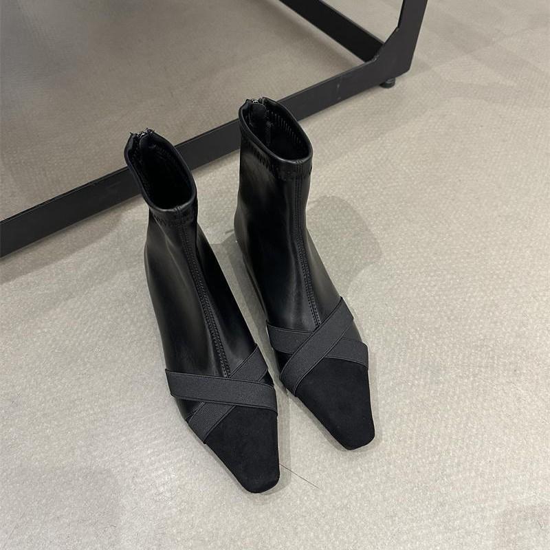 French retro niche leopard print short boots for women 2025 autumn and winter new boots French thin boots low heel short boots for women