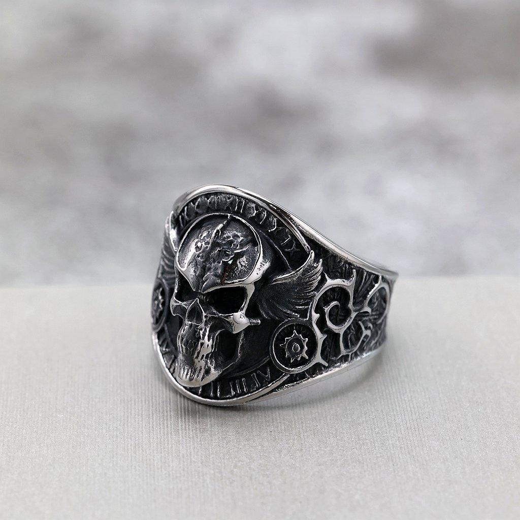 Vintage Stainless Steel Men's Skull Ring Motorcycle Style Band