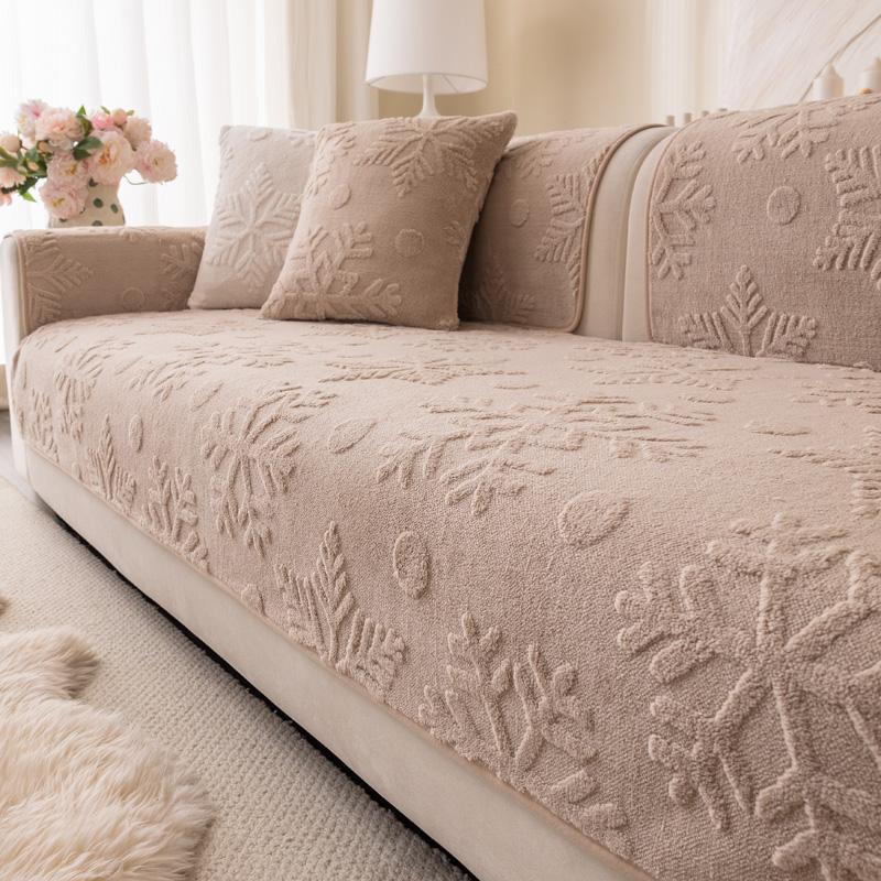 

М який і нековзкий потовщений чохол на диван, плюшева подушка для вітальні, універсальний рушник на сидіння з однотонним забарвленням у вигляді сніжинок 70x150cm колір світло кави