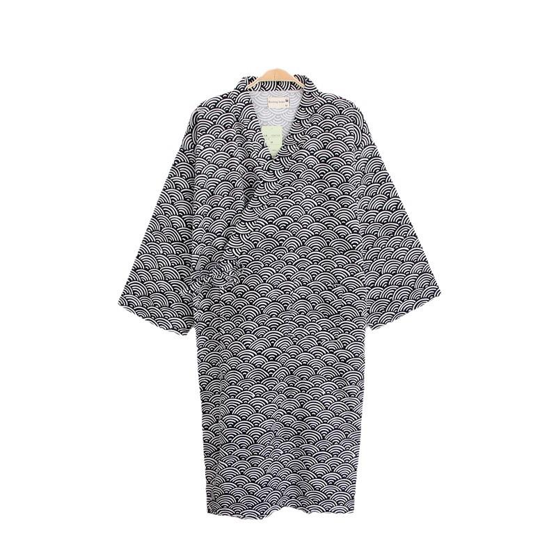 Men's Mid-Length Cotton Gauze Kimono Robe - Seigaiha Pattern, Lightweight and Loose-Fit Pajama-Style Bathrobe