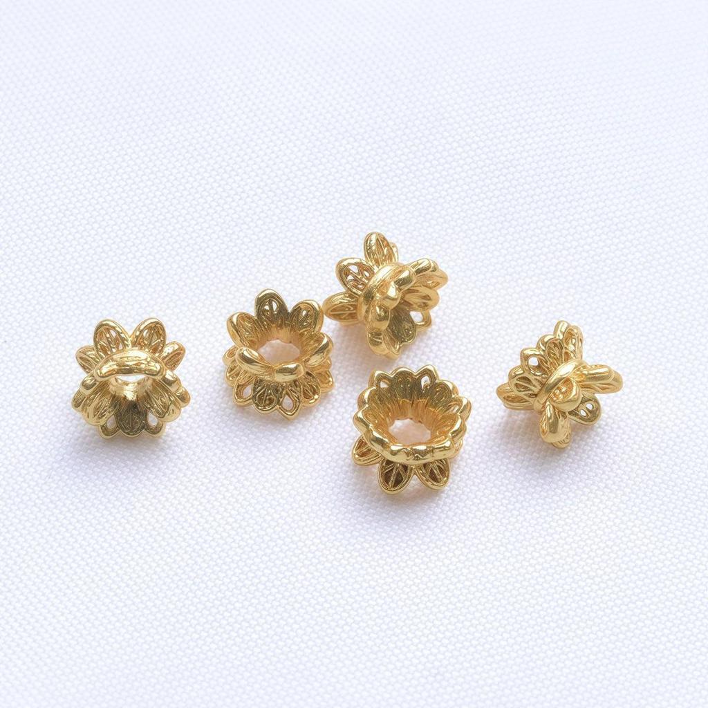 18K Gold Plated Filigran Doppelseitige Blumen-Abstandshalter Perlen für DIY Armbänder & Halsketten