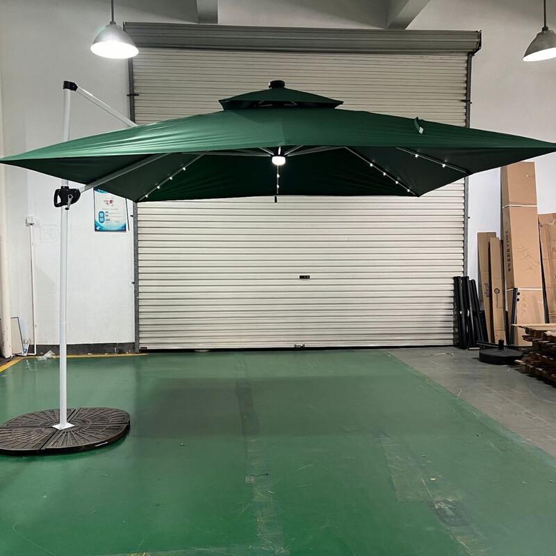 OEING Outdoor Cantilever Patio Umbrella