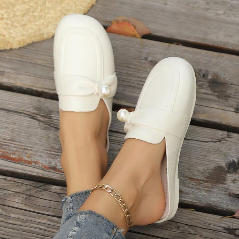 Fashion 2025 Summer New Closed Toe Women’s Slippers Pearl Outdoor High Quality Low Heel Slippers for Daily Casual Hot Sale Sandals