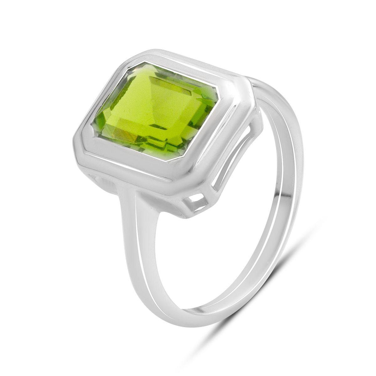 

Срібний перстень з хризолітом 2.85ct, вага виробу 4,15 гр (2181743) 18.5 смарагдовий