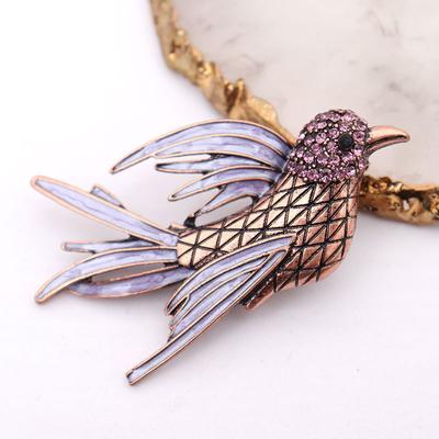 Broșe și accesorii pentru corp