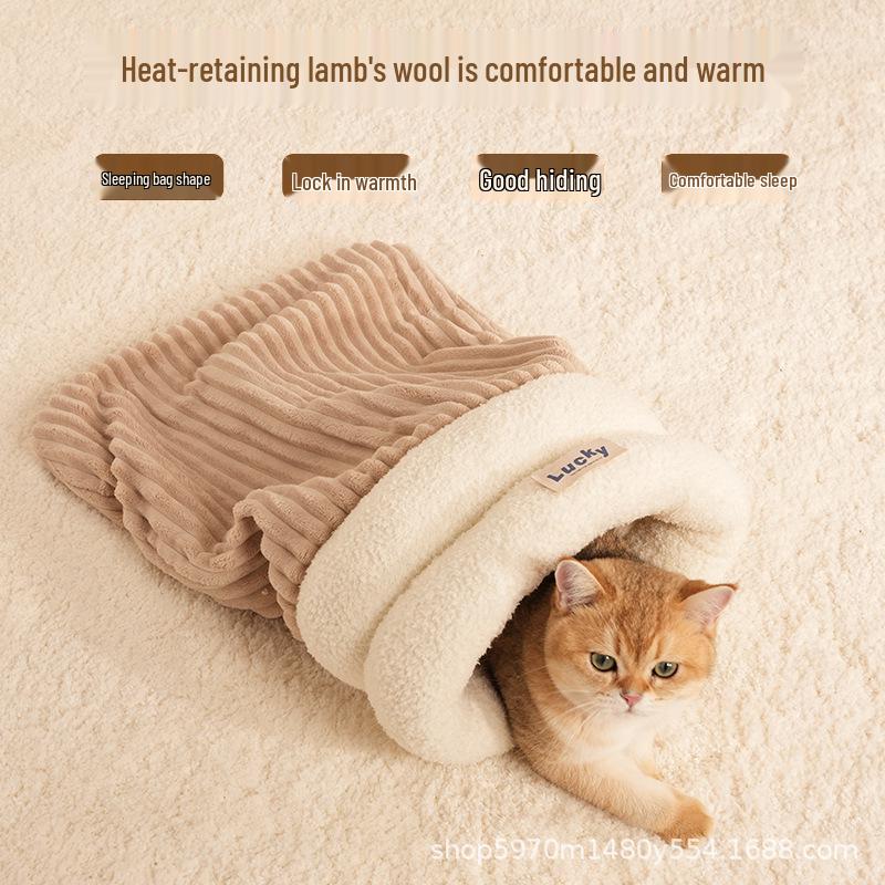 Cozy Cat Nest: Thick Warm Sleeping Bag for Kittens, All-Season Security Hole Design