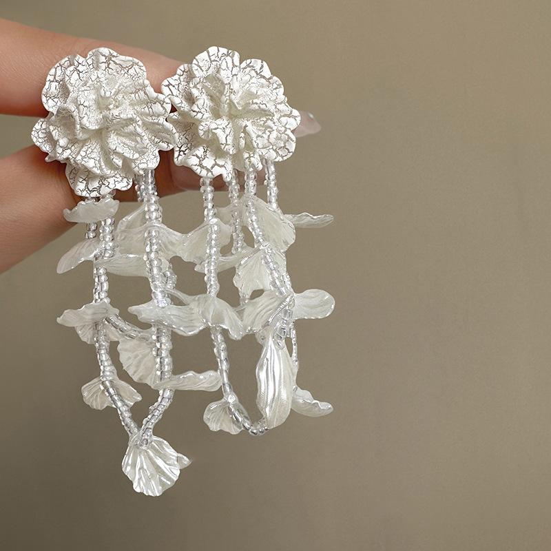 Glass bead tassel flower earrings light luxury exquisite personalized earrings fashion exaggerated earrings niche high sense