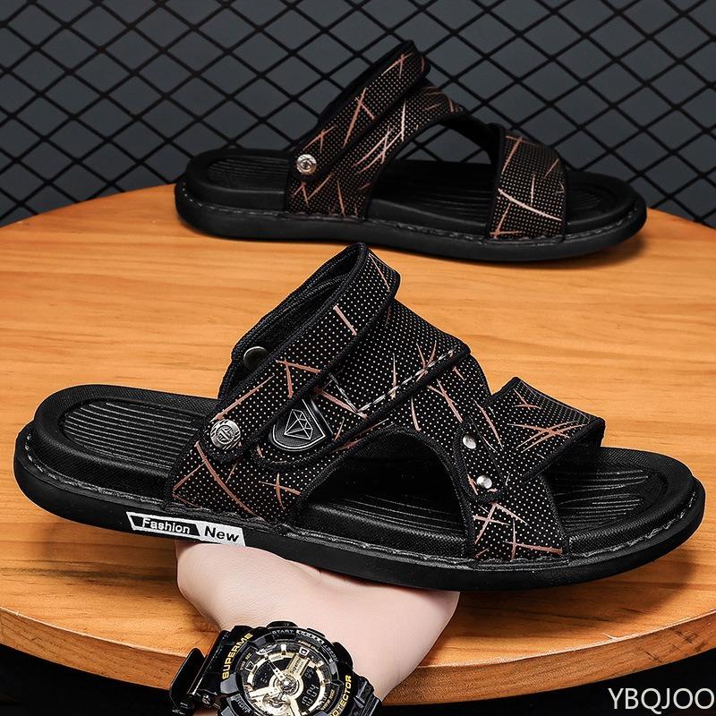 2026 New summer Lightweight breathable Flat Beach Sandals Men's Fashionable  versatile Slippers Men Platform comfortable shoes