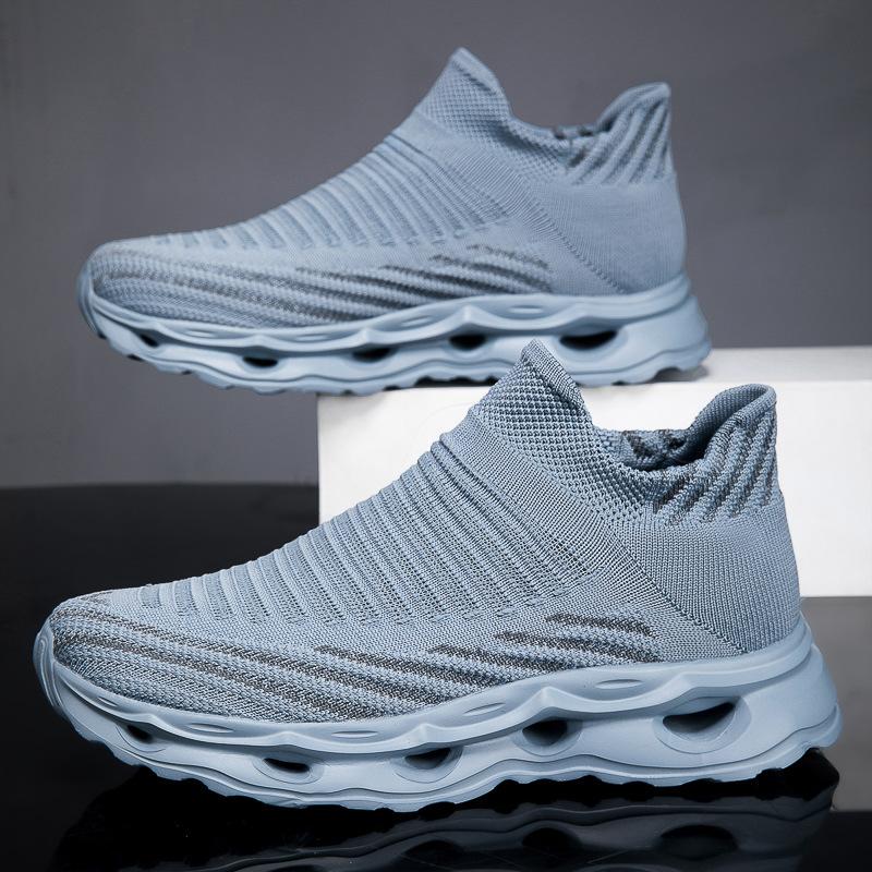 Men's and Women's Sports and Fitness Large-size Mesh Shoes, Simple Fly-woven Elastic Mesh, Breathable One-pedal Socks, Black Shoes.