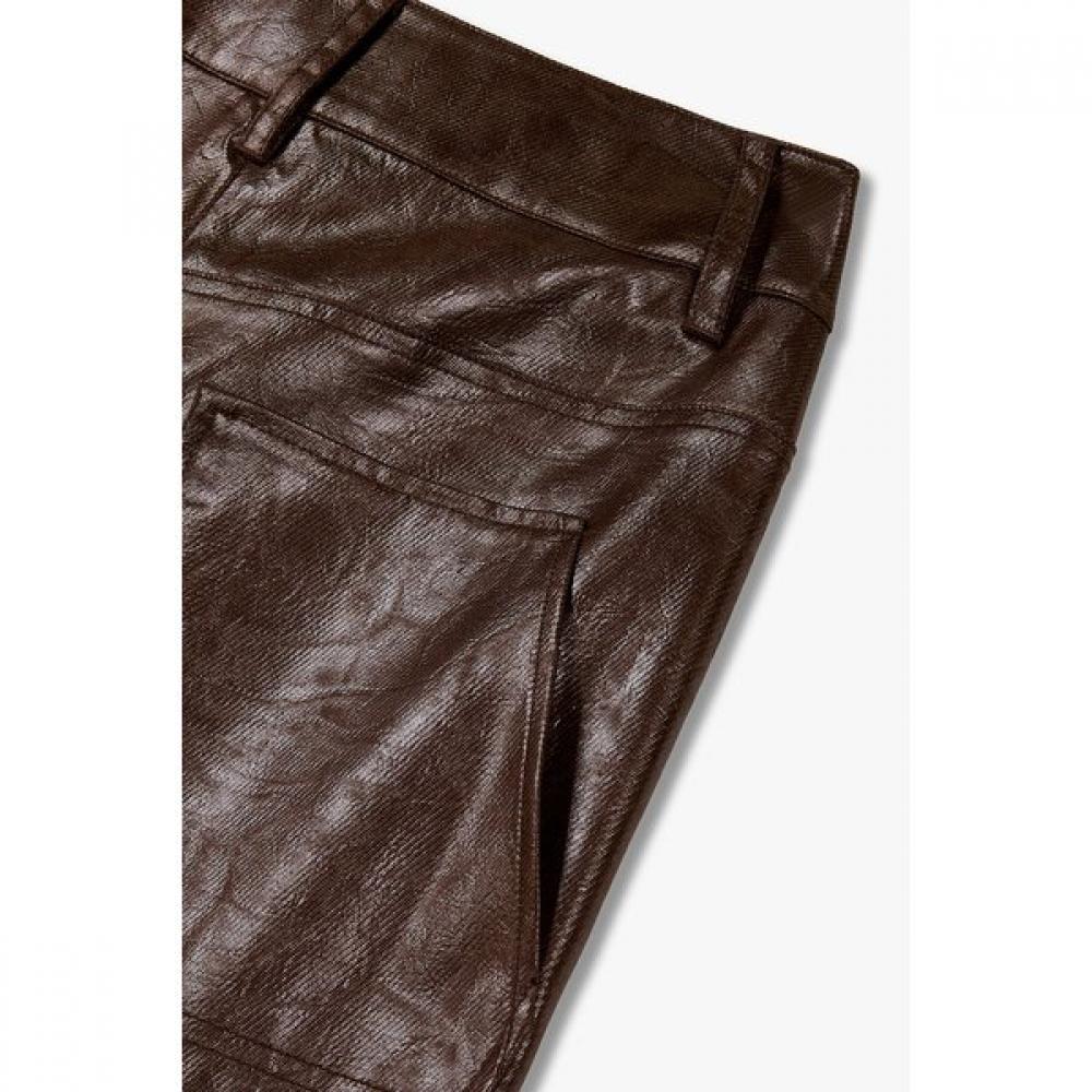 VOV Glossy Coated Bermuda Pants 7156330003