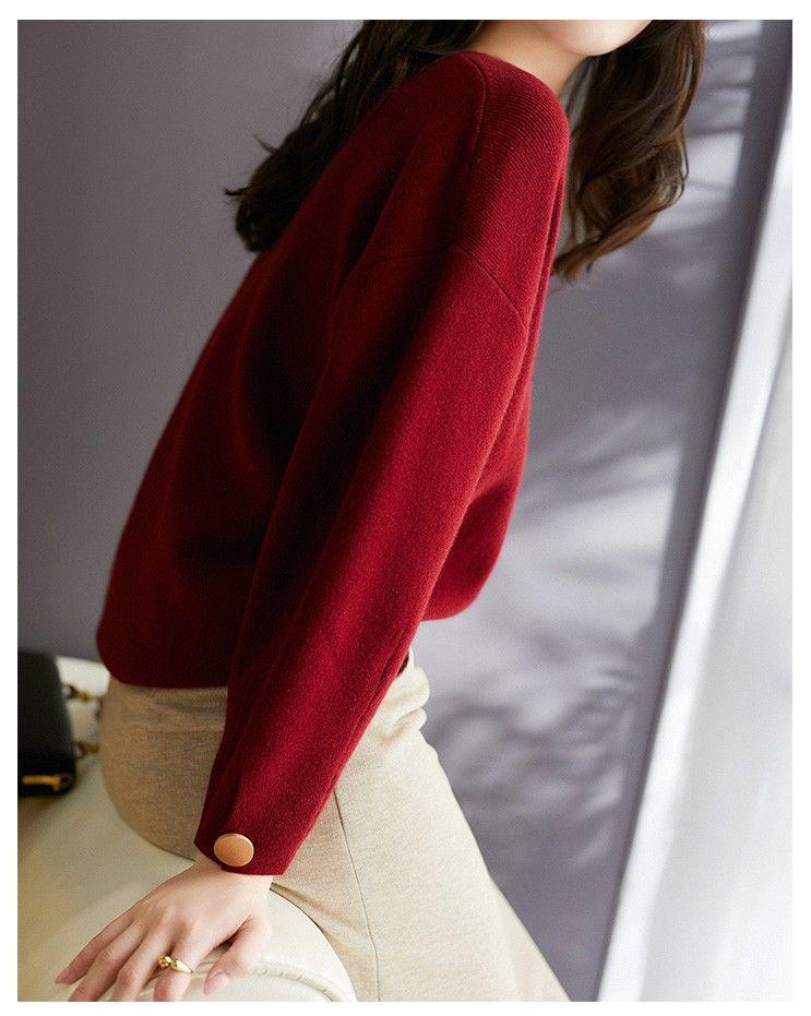 Retro Red Women's Knit Long Sleeve Top - Autumn/Winter Korean Style, Loose Round Neck Sweater