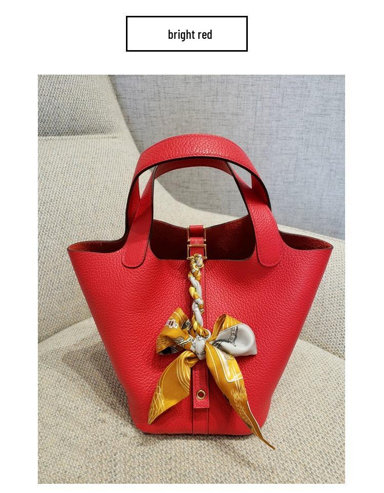 2025 Minimalist Veggie Basket Bag: Lychee Grain Cowhide, Fashionable & Spacious Handbag