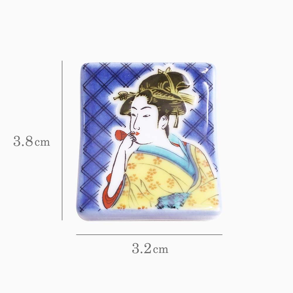 Made in Kutani a traditional Hokuriku features overglaze magnetic and Perfect for kitchen everyday and chopstick Stylish and this piece makes a great