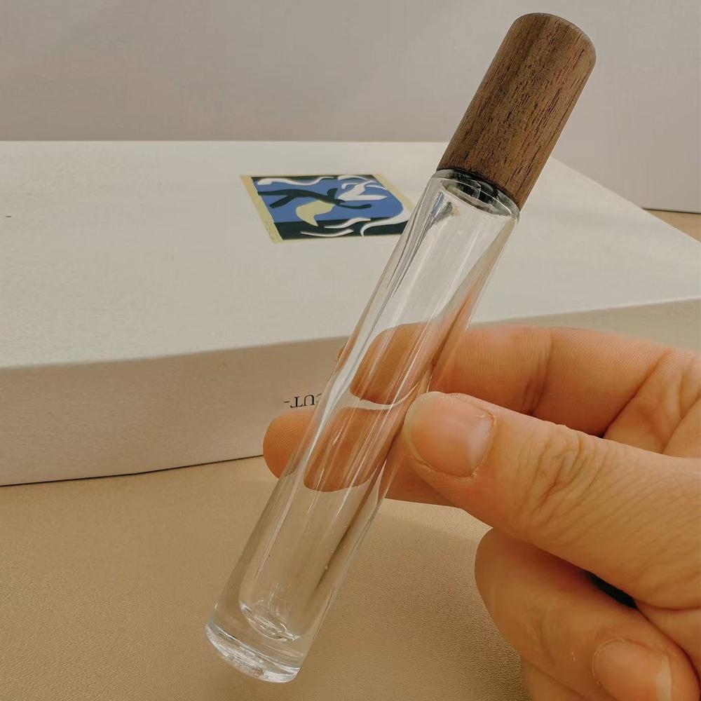 1pc 5/10ml Essential Oil Roller Bottle with Wooden Lid Glass Roll On Bottles Empty Refillable Roller Ball Perfume Bottles Vials