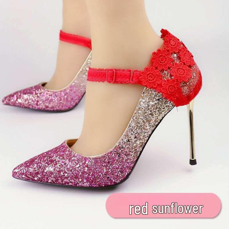 Černé krajkové lodičky na vysokém podpatku s protiskluzovou úpravou a línými tkaničkami