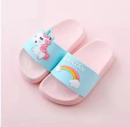 Neue Einhorn-Hausschuhe Junge Mädchen Sommer Kinder Regenbogen Indoor-Hausschuhe Rutschfeste Strandsandalen Kleinkind Hausschuhe Baby Flip-Flops